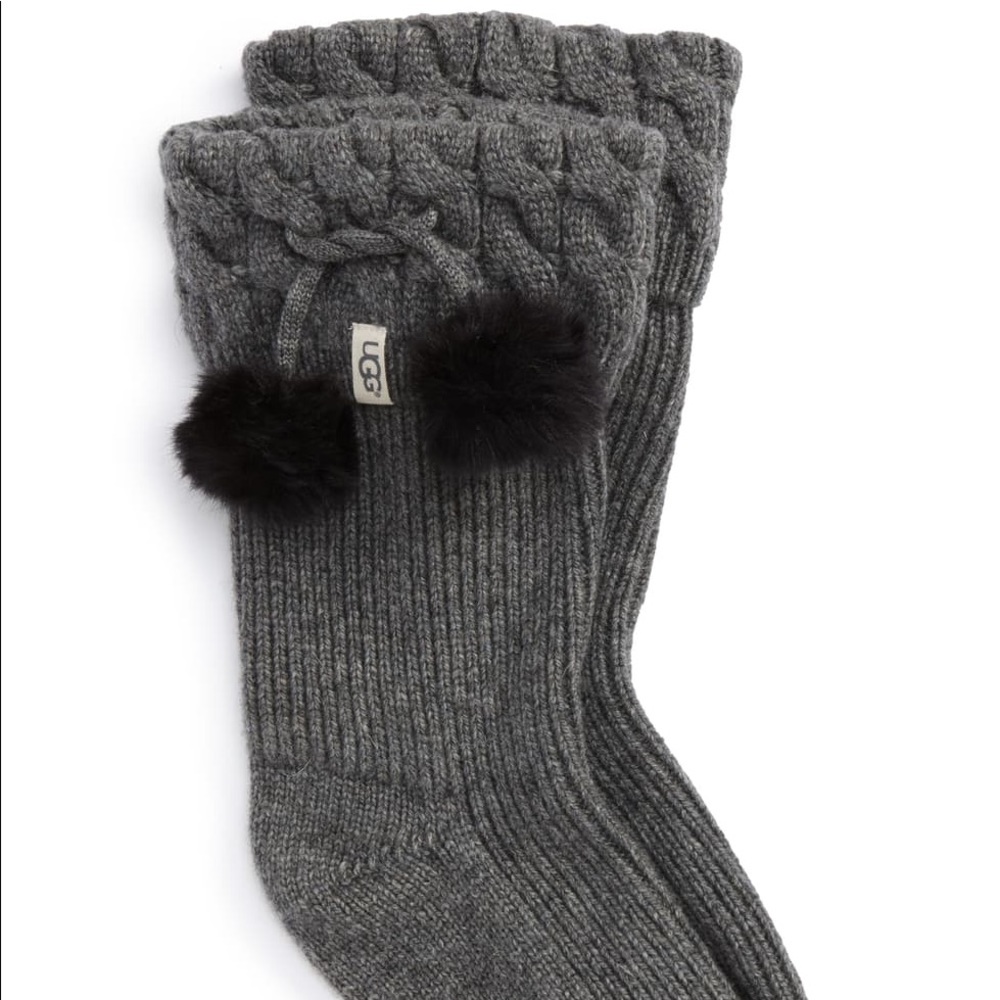 UGG PomPom Short Rain Boot Sock NWT Black - Picture 4 of 4